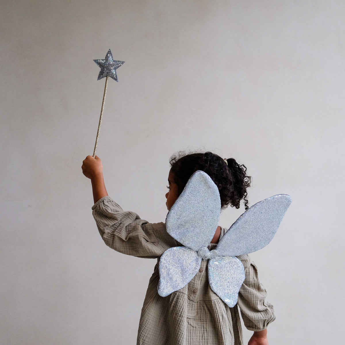 Sequin Wand – Silver
